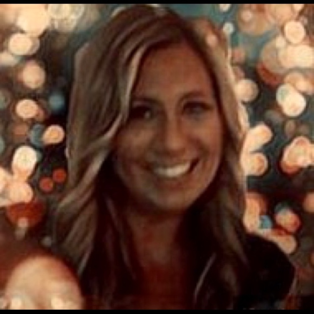 Meet your Posher, Kimberly